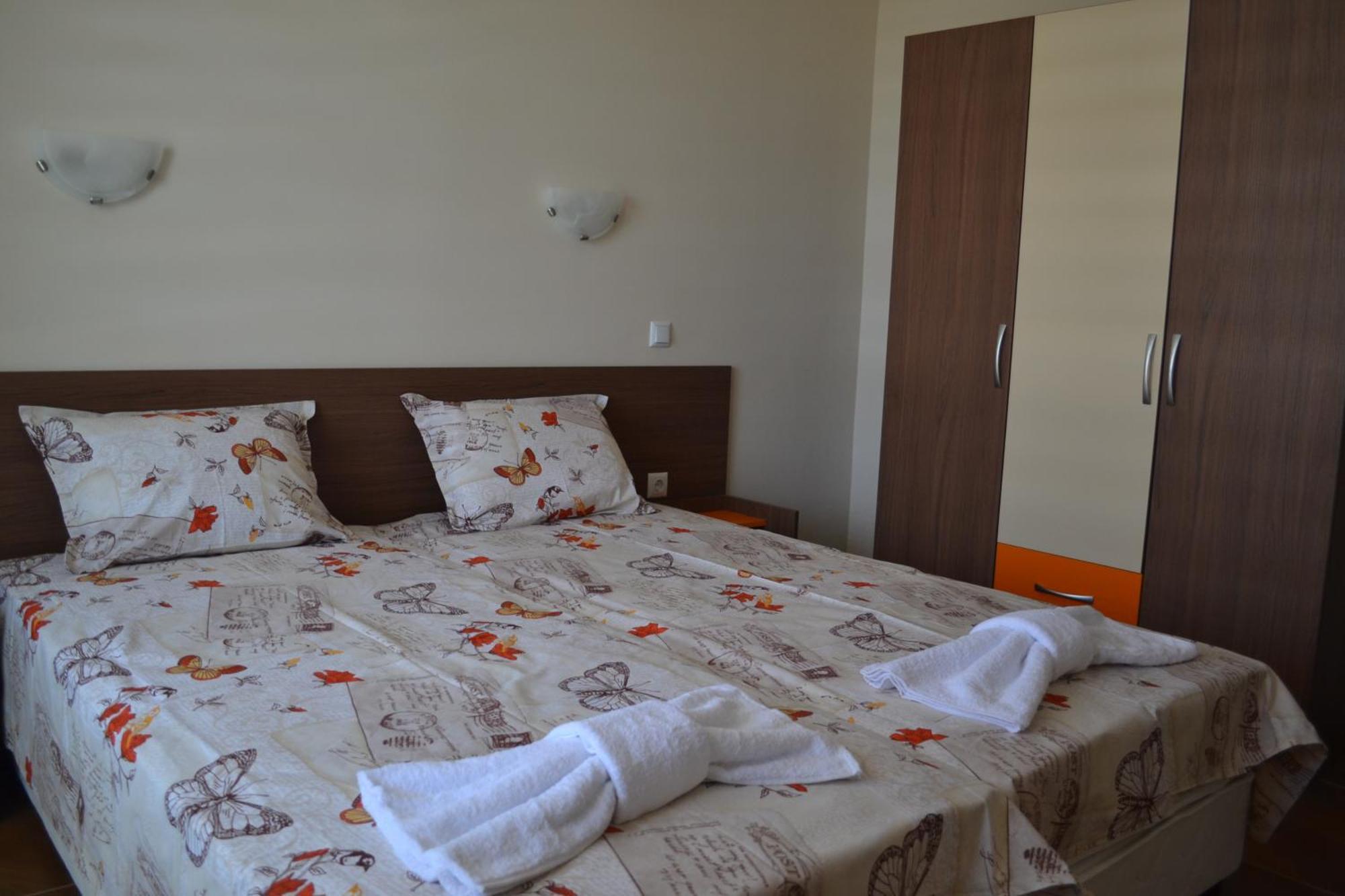 Апартаменти Кастро/Castro Apartments Царёво Экстерьер фото